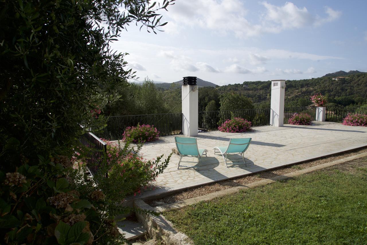 La Vignaredda - Residenza Di Charme Hotel Aggius Екстериор снимка